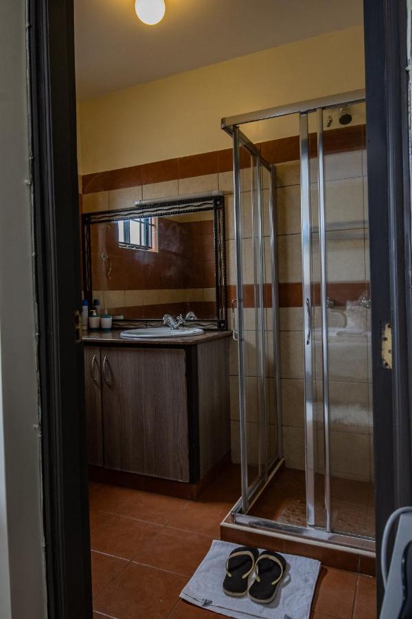 Mellow Suites Nairobi Esterno foto